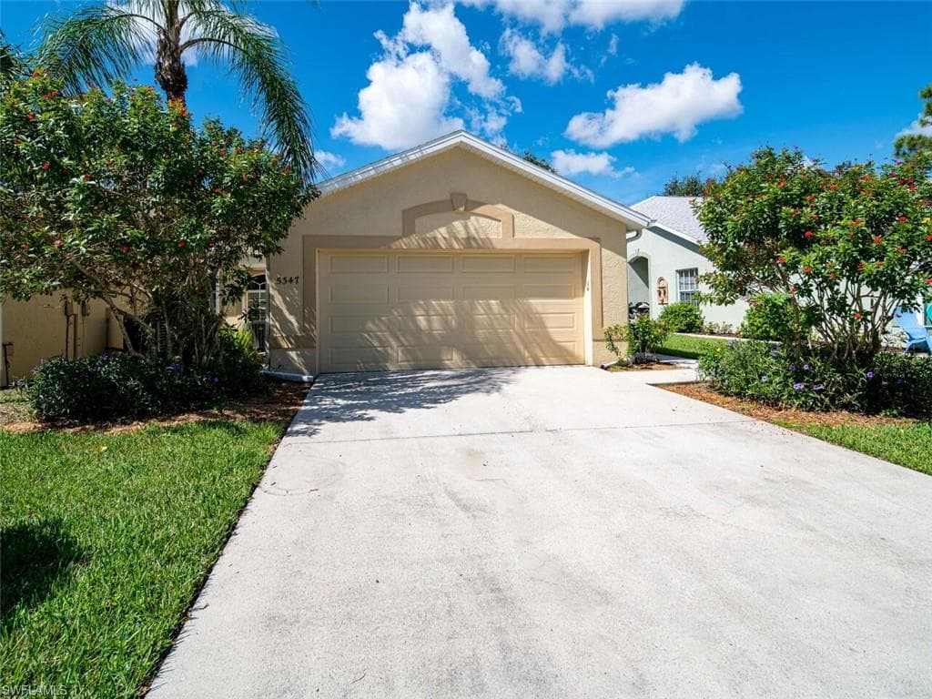 5347 Whitten DR 88 NAPLES, FL 34104