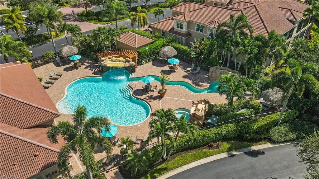 608 El Camino Real 101 NAPLES, FL 34119