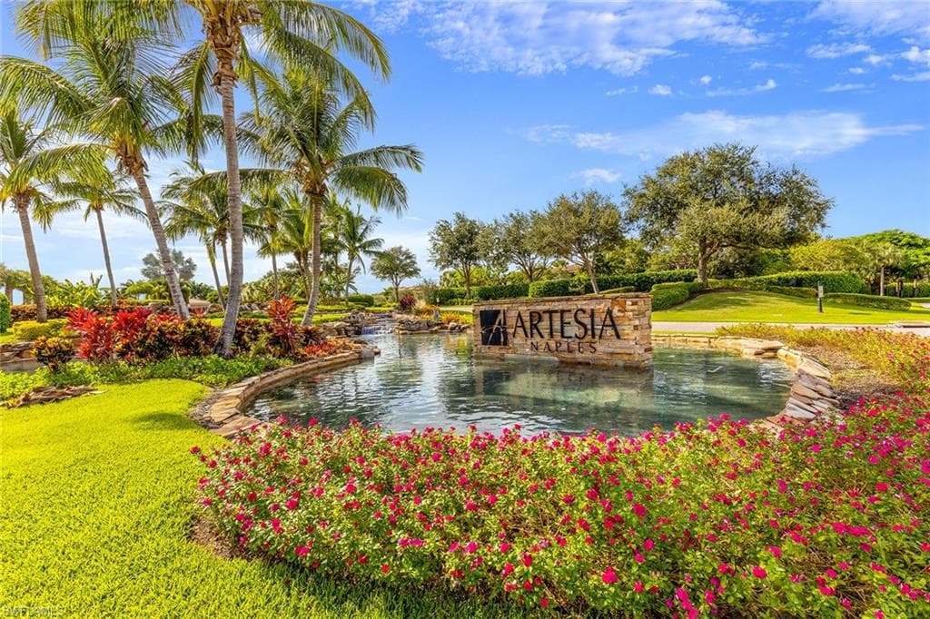 1351 Kendari TER NAPLES, FL 34113