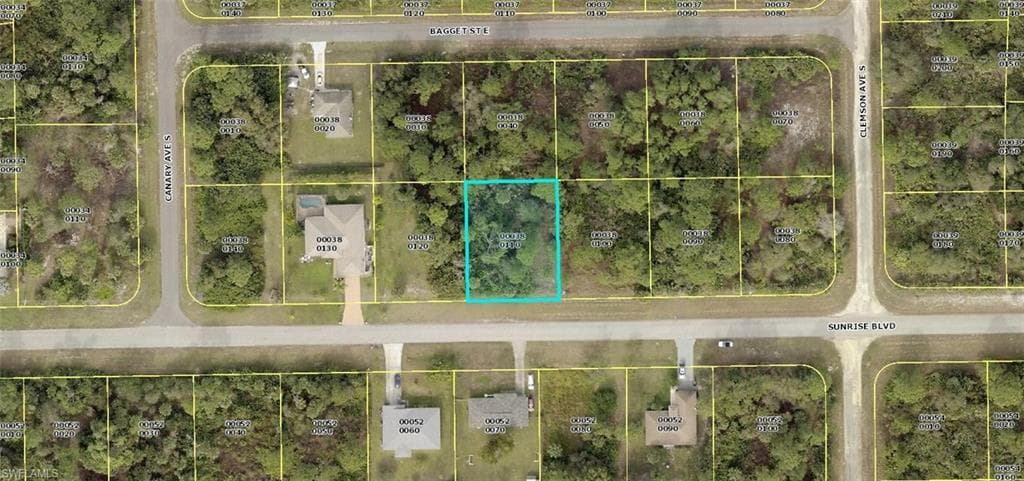 1021 Sunrise BLVD LEHIGH ACRES, FL 33974