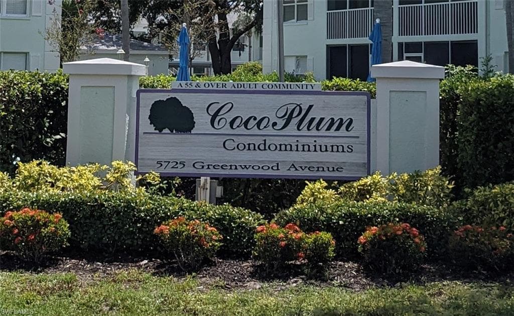 5725 Greenwood AVE 8203 NORTH PORT, FL 34287