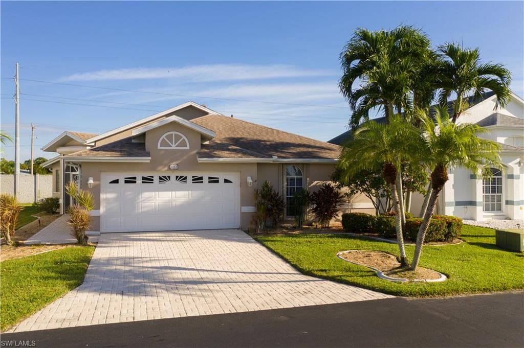 3762 Sabal Springs BLVD NORTH FORT MYERS, FL 33917