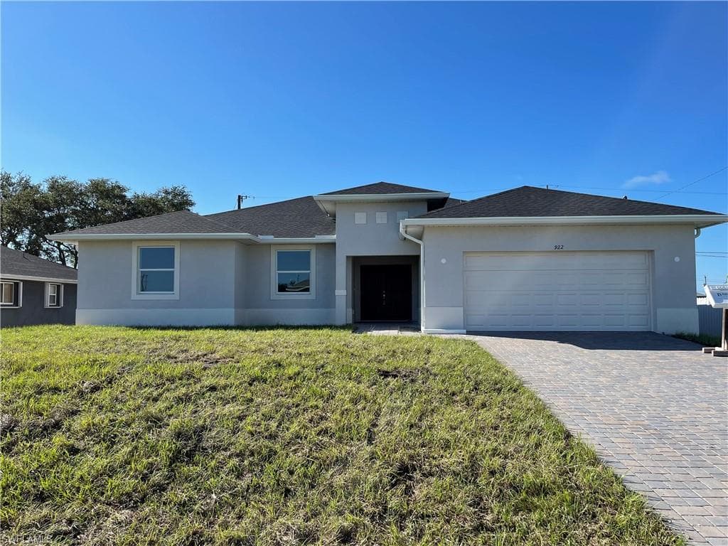 922 NE 19th ST CAPE CORAL, FL 33909