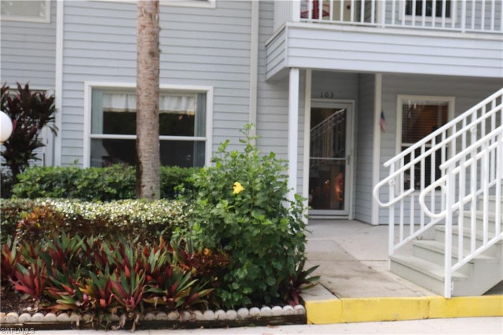 1933 Courtyard WAY D-103 NAPLES, FL 34112