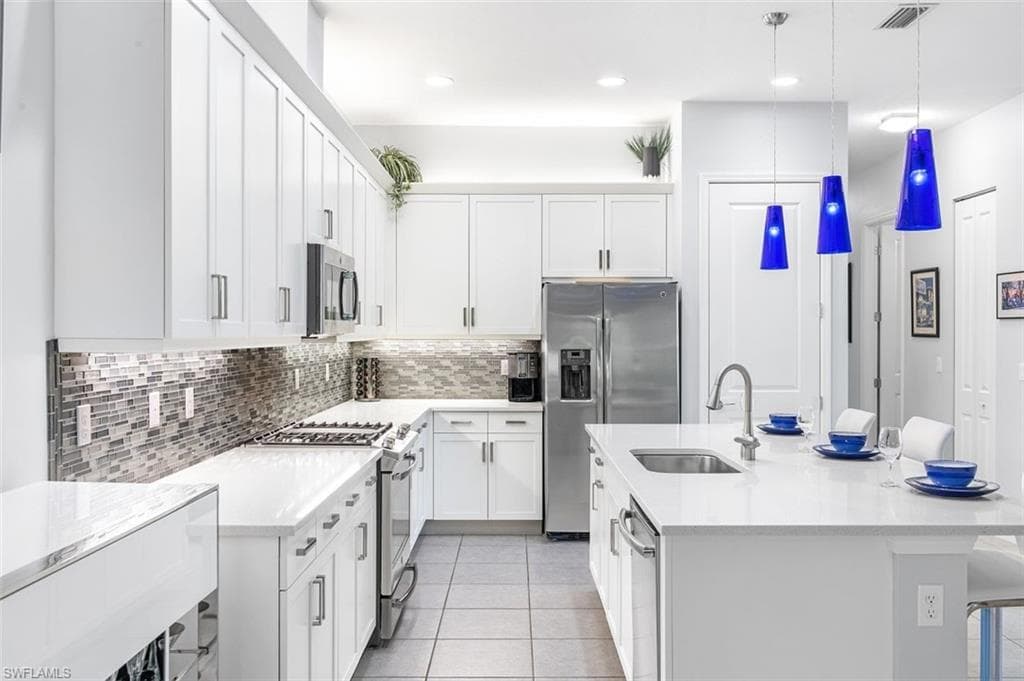 28495 Burano DR BONITA SPRINGS, FL 34135