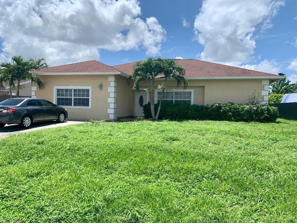 4712 25th AVE SW NAPLES, FL 34116