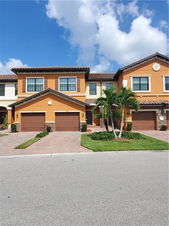 8088 Summerfield ST FORT MYERS, FL 33919