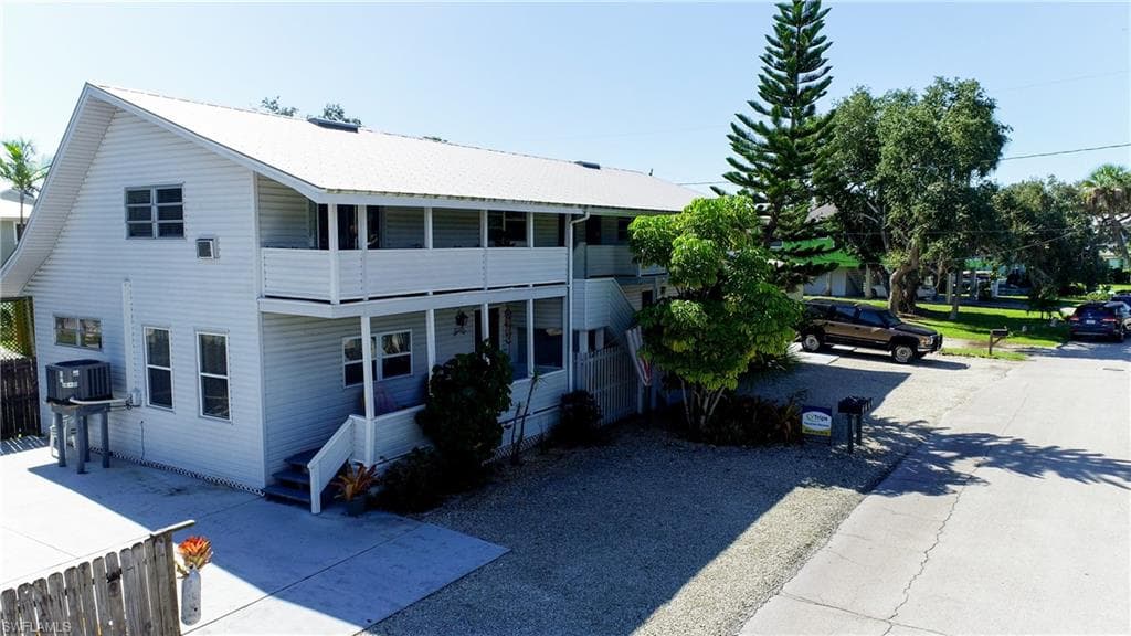 200 Washington AVE FORT MYERS BEACH, FL 33931