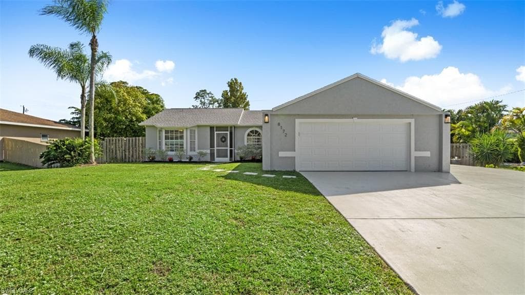 8172 Pennsylvania BLVD FORT MYERS, FL 33967