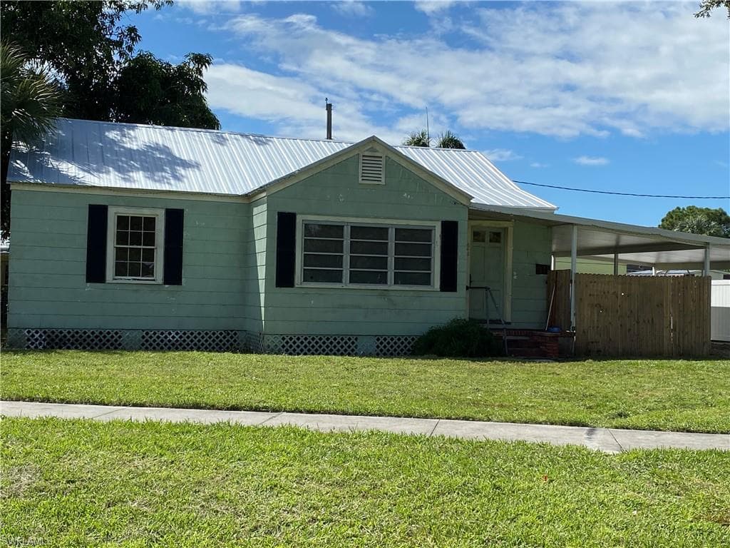 642 E Osceola AVE CLEWISTON, FL 33440