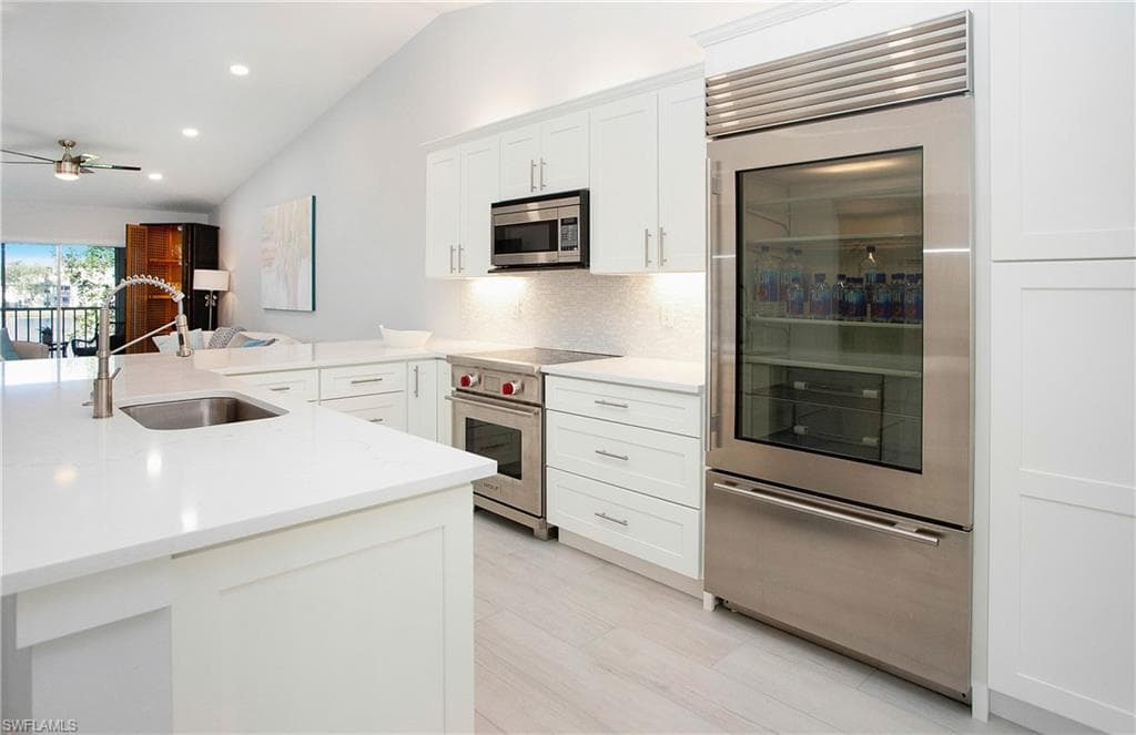 840 Gulf Pavilion DR 202 NAPLES, FL 34108