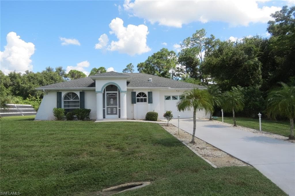 718 Canton AVE LEHIGH ACRES, FL 33972