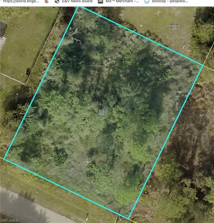 4752 30th ST SW LEHIGH ACRES, FL 33973