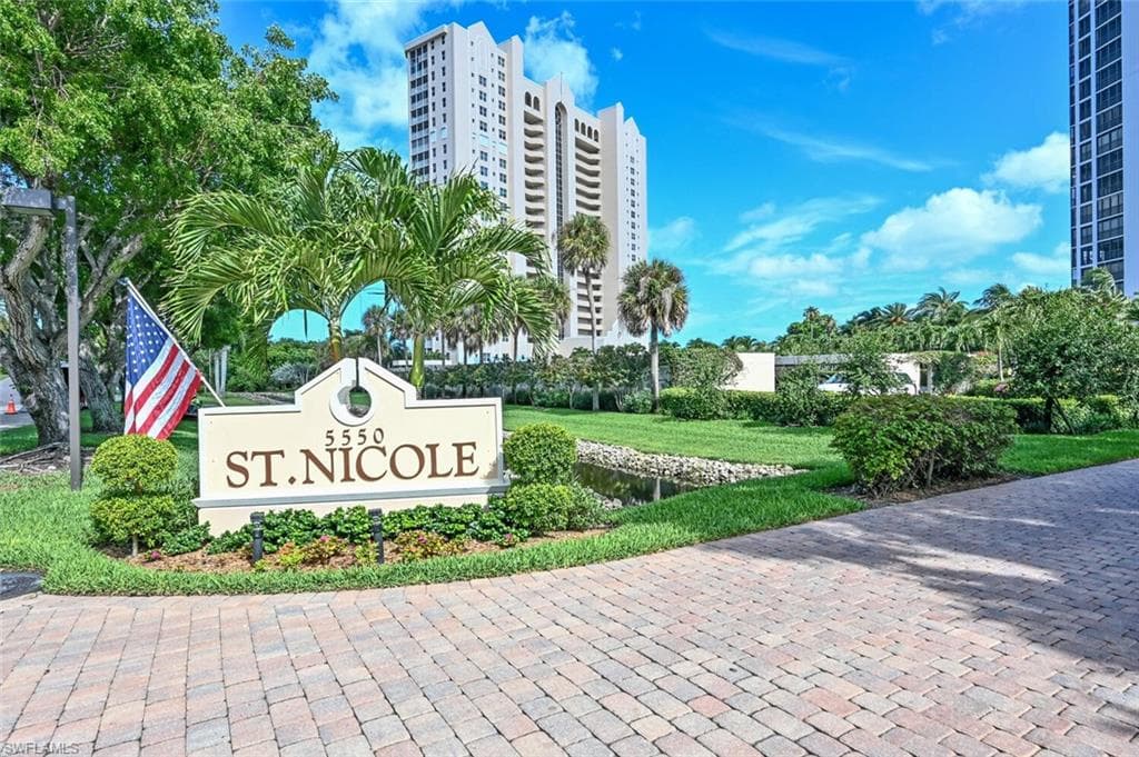 5550 Heron Point DR 1903 NAPLES, FL 34108