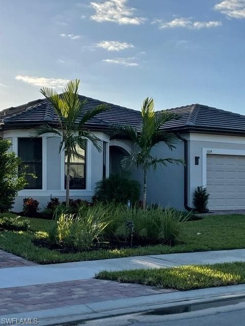 6814 Greenbriar CT NAPLES, FL 34114