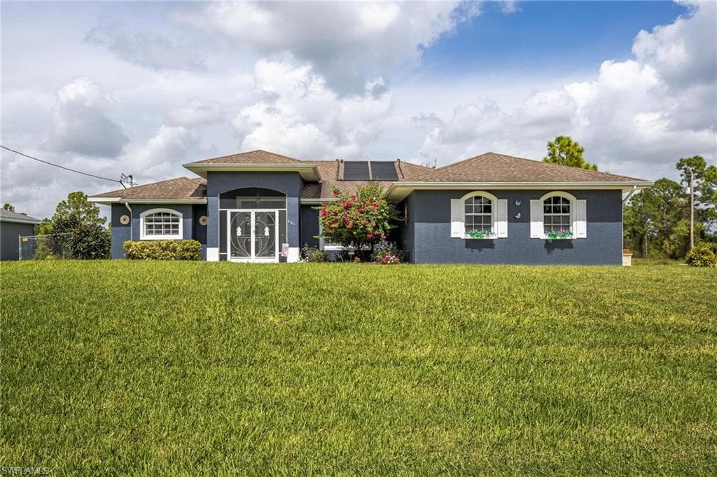 661 Keller ST E LEHIGH ACRES, FL 33974