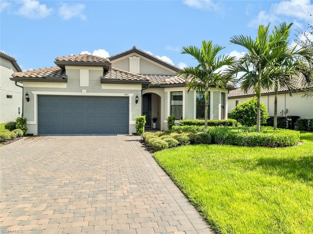 19411 Elston WAY ESTERO, FL 33928