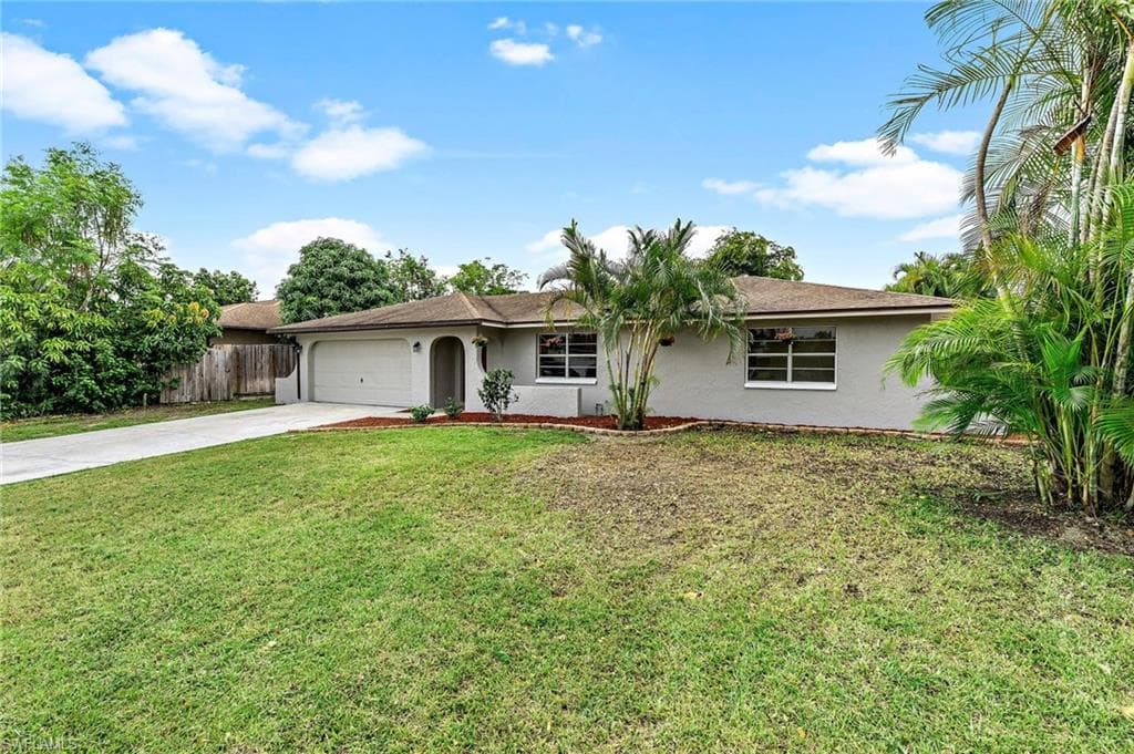 1424 SE 21st ST CAPE CORAL, FL 33990