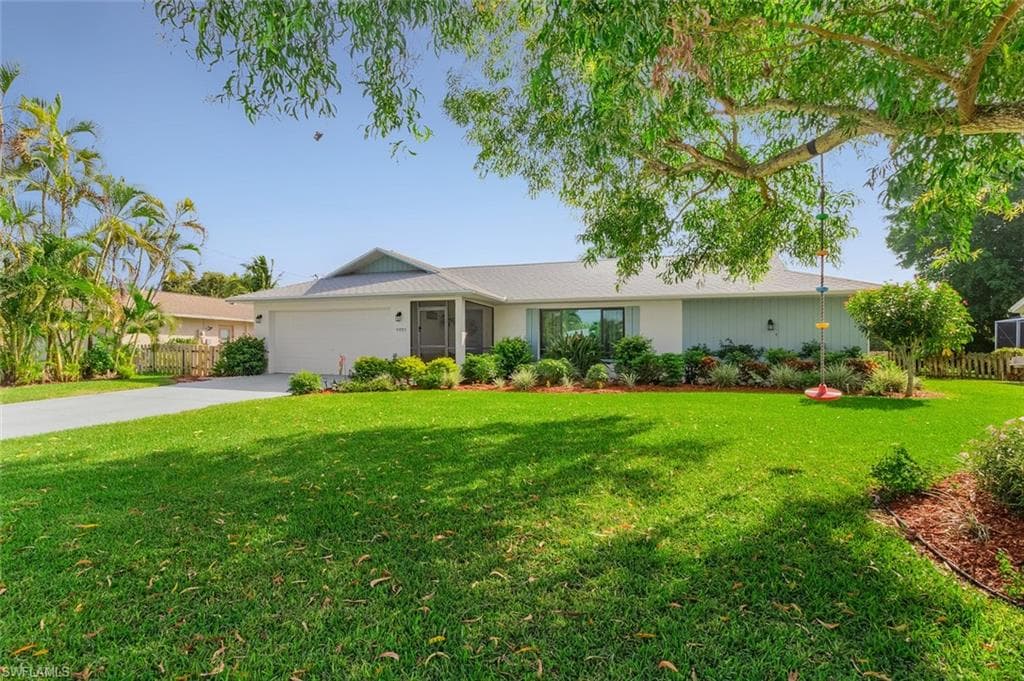 4021 SW 2nd PL CAPE CORAL, FL 33914