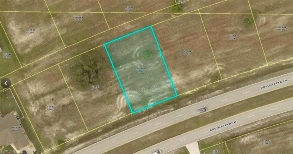 2005 Diplomat PKY W CAPE CORAL, FL 33993
