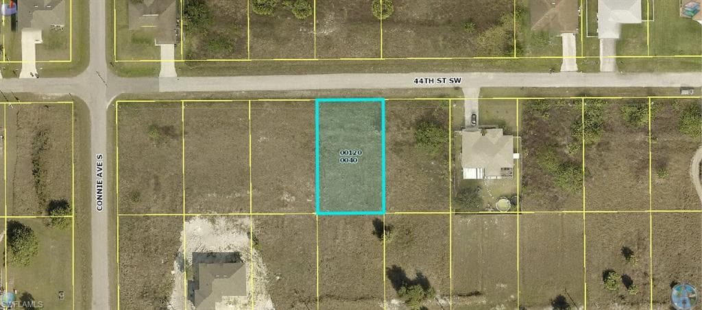 2511 44th ST SW LEHIGH ACRES, FL 33976