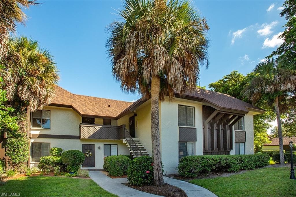 200 Misty Pines CIR W B-204 NAPLES, FL 34105