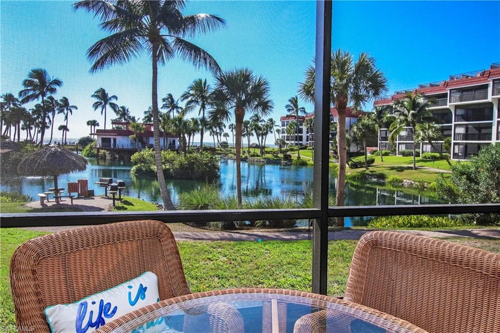 2445 W Gulf DR C3 SANIBEL, FL 33957