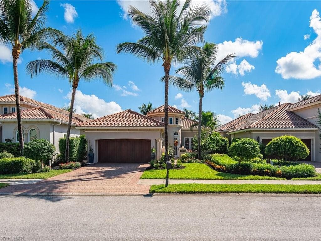 8988 Cherry Oaks TRL NAPLES, FL 34114