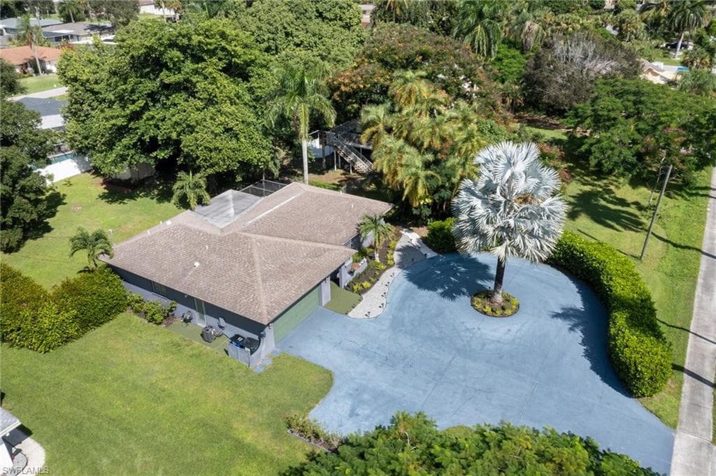 12440 Mcgregor BLVD FORT MYERS, FL 33919