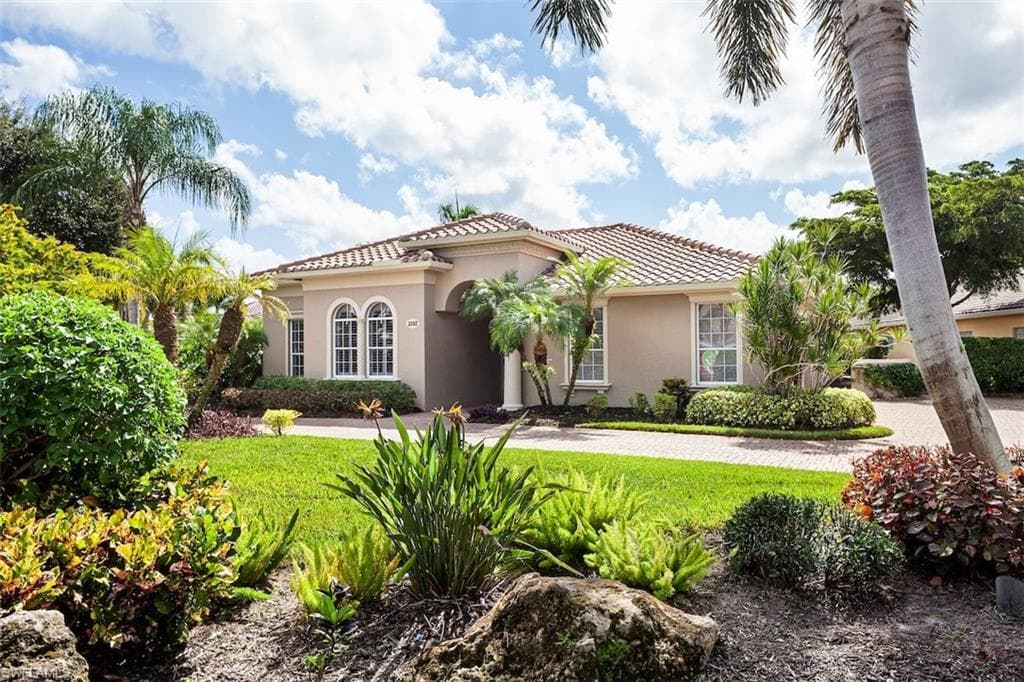 3092 Terramar DR NAPLES, FL 34119