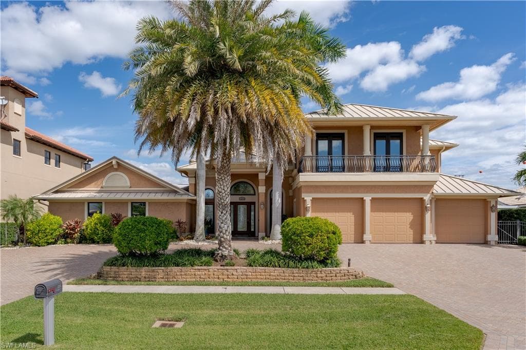 1211 Redwood CT MARCO ISLAND, FL 34145