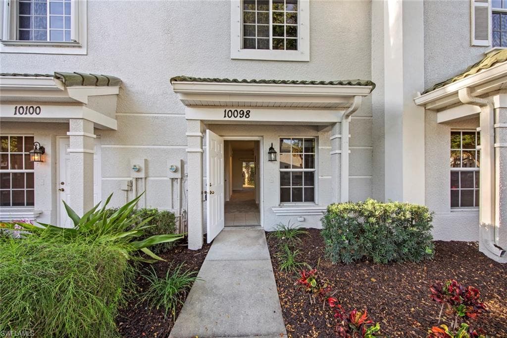 10098 Spyglass Hill LN FORT MYERS, FL 33966