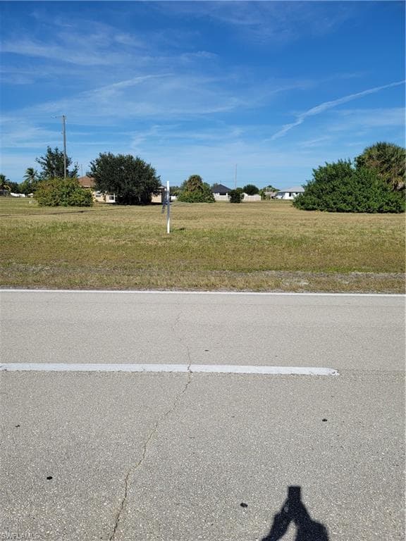 2013 Tropicana PKY W CAPE CORAL, FL 33993