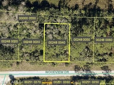 578 Woodview DR LEHIGH ACRES, FL 33972