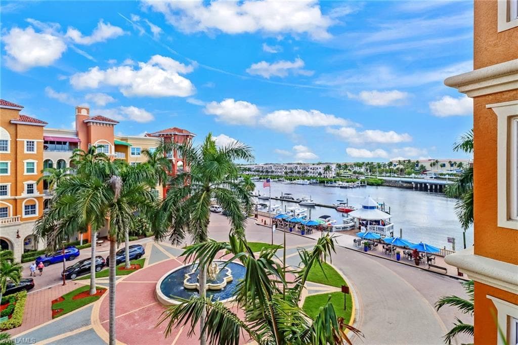 450 Bayfront PL 4405 NAPLES, FL 34102