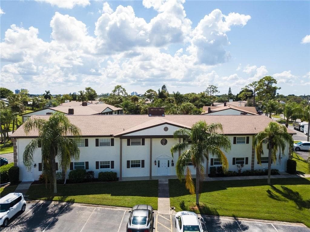 7055 New Post DR 1 NORTH FORT MYERS, FL 33917