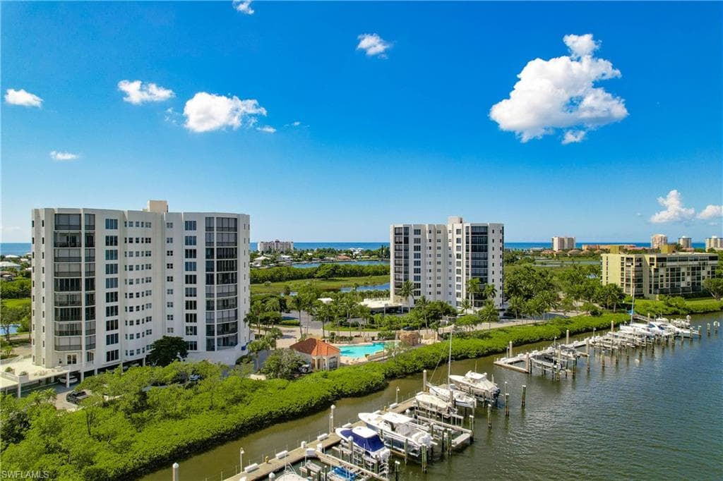 4191 Bay Beach LN 234 FORT MYERS BEACH, FL 33931