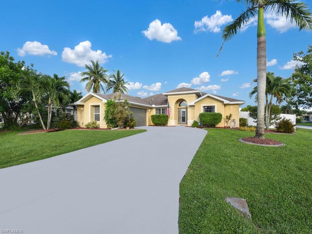 3349 SE 10th PL CAPE CORAL, FL 33904