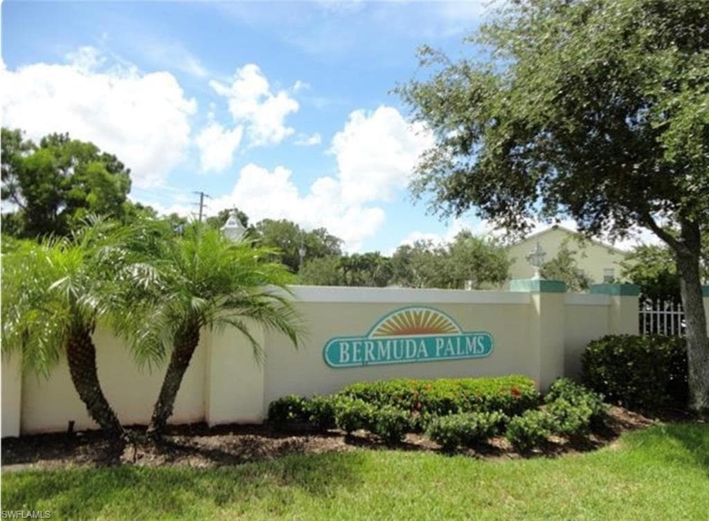 4985 Sandra Bay DR 8-203 NAPLES, FL 34109