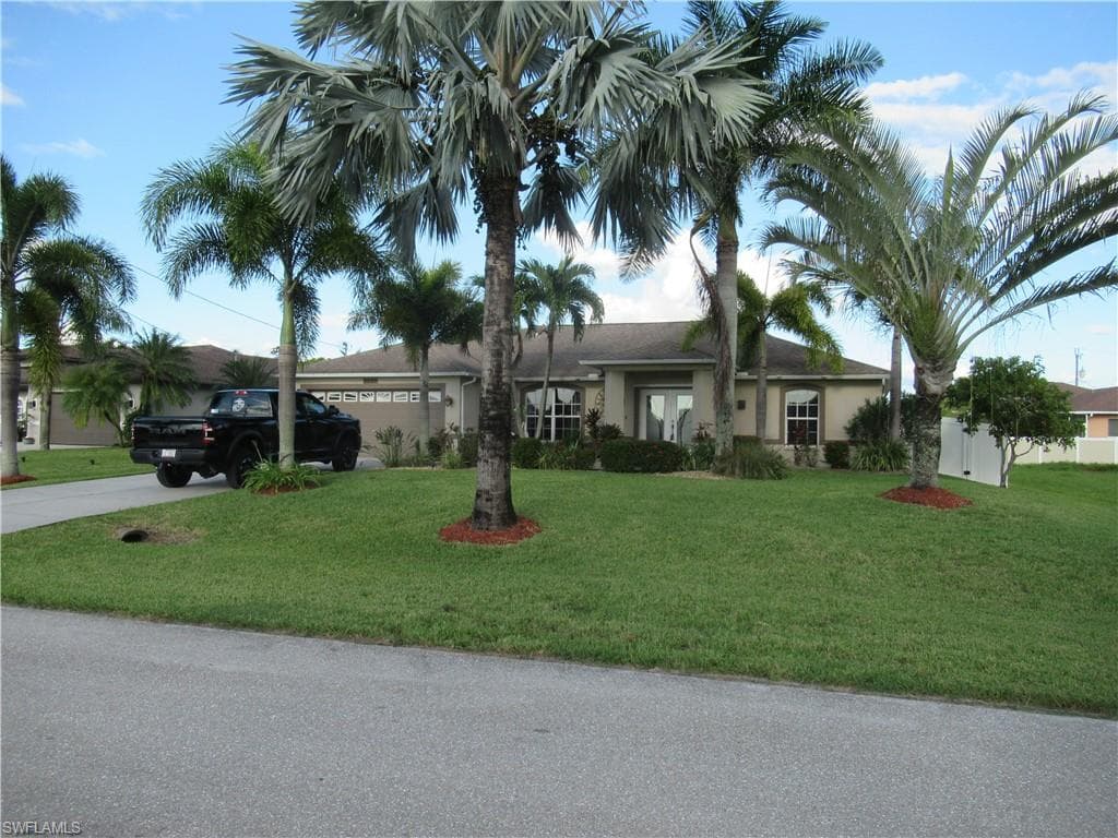 2547 SW 26th PL CAPE CORAL, FL 33914