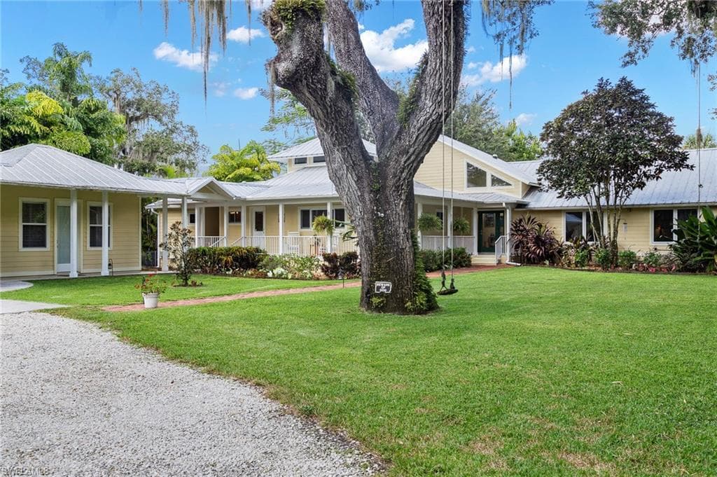 2040 Fort Denaud RD FORT DENAUD, FL 33935
