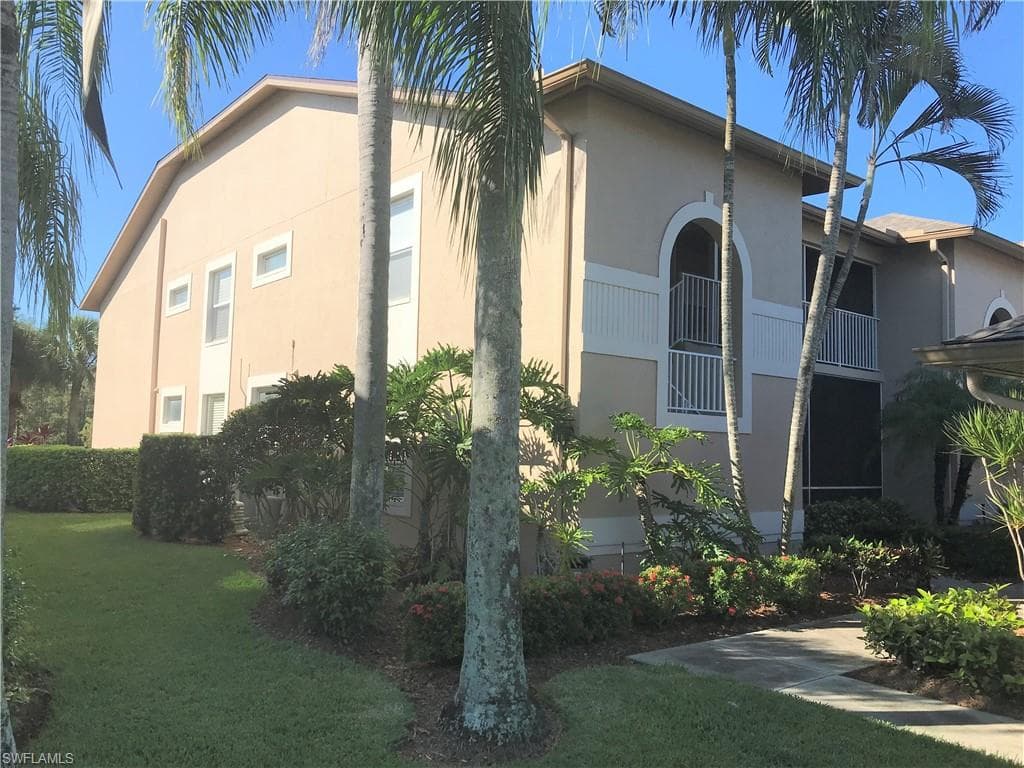 8630 Cedar Hammock CIR 1011 NAPLES, FL 34112