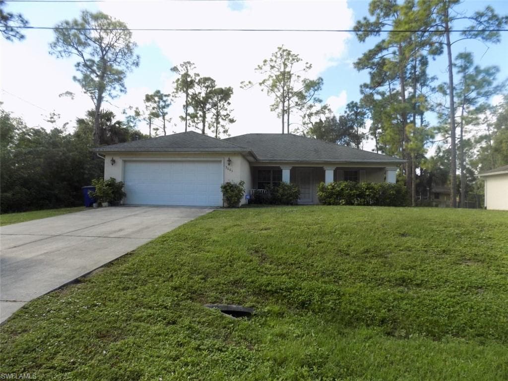 3001 Nadine LN LEHIGH ACRES, FL 33971