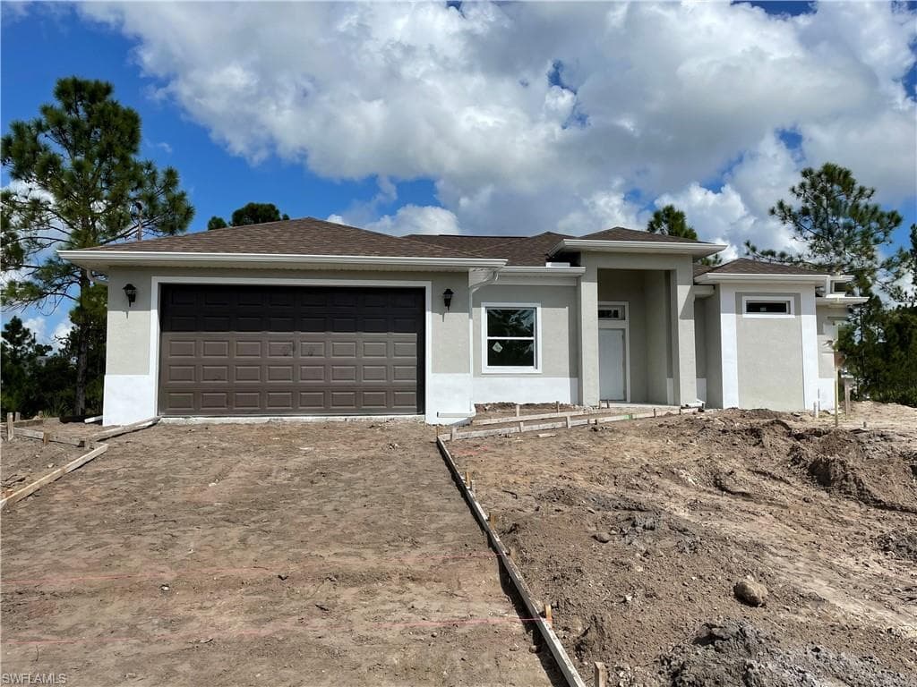 1904 W 9th ST LEHIGH ACRES, FL 33972