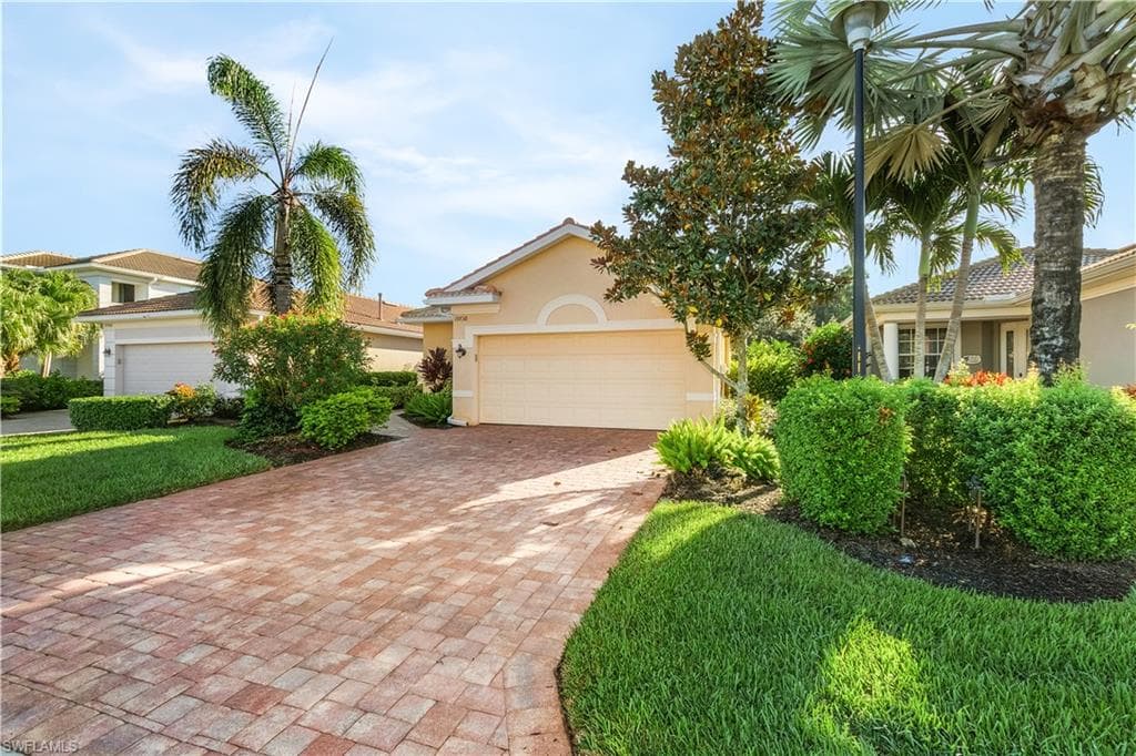 19738 Tesoro WAY ESTERO, FL 33967
