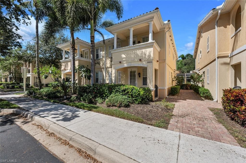 29100 Alessandria CIR BONITA SPRINGS, FL 34135