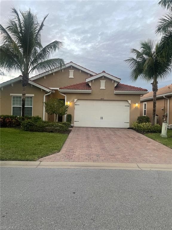 3899 Eldon ST FORT MYERS, FL 33916