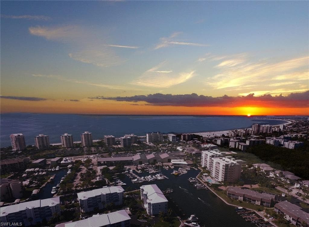 4551 Bay Beach LN 253 FORT MYERS BEACH, FL 33931
