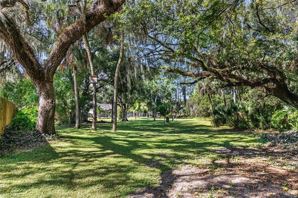 17601 Williamsburg DR NORTH FORT MYERS, FL 33917