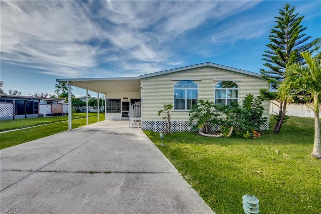7647 Farrell RD BOKEELIA, FL 33922